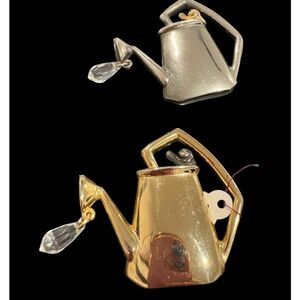 Watering Can Brooch w Water Drip & Snail
New Available in Gold or Silver